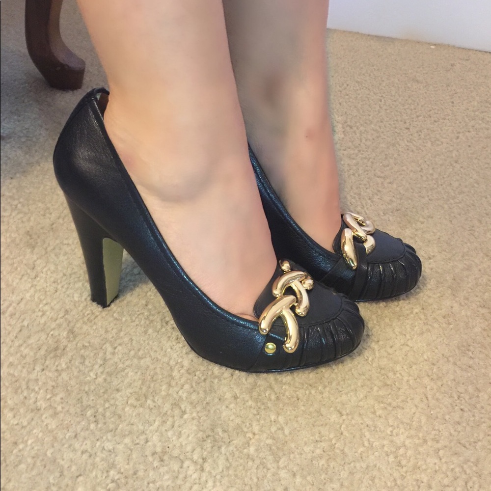 Black heels with gold chain detail